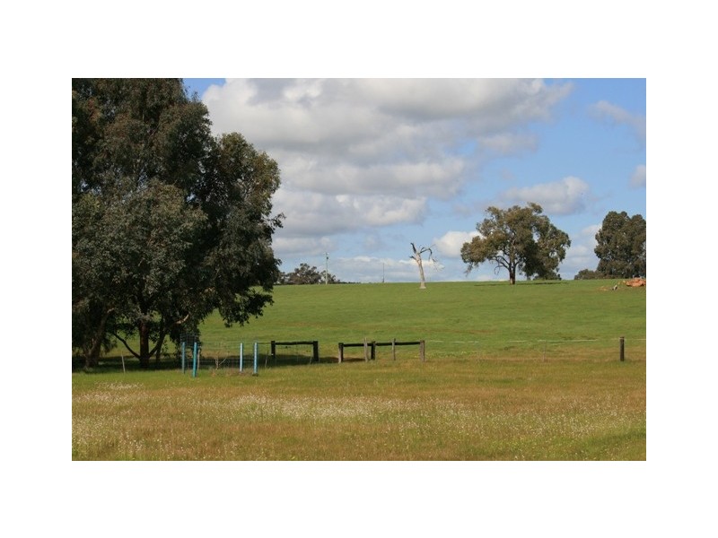LOT 7 Toodyay Rd, Gidgegannup WA 6083
