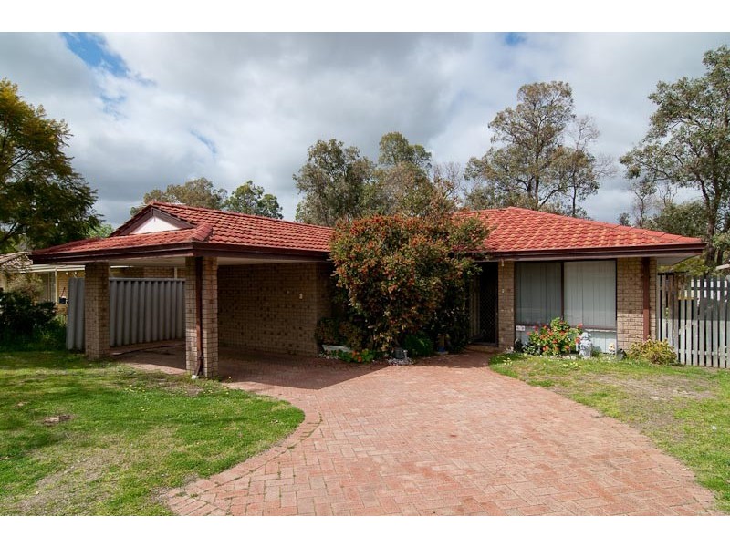 14 Fussel Green, Stratton WA 6056