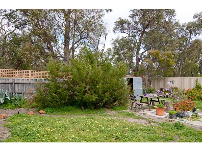 14 Fussel Green, Stratton WA 6056