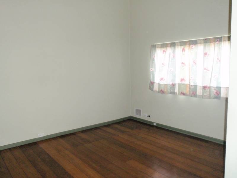1/18 Holmesdale Road, Woodbridge WA 6056
