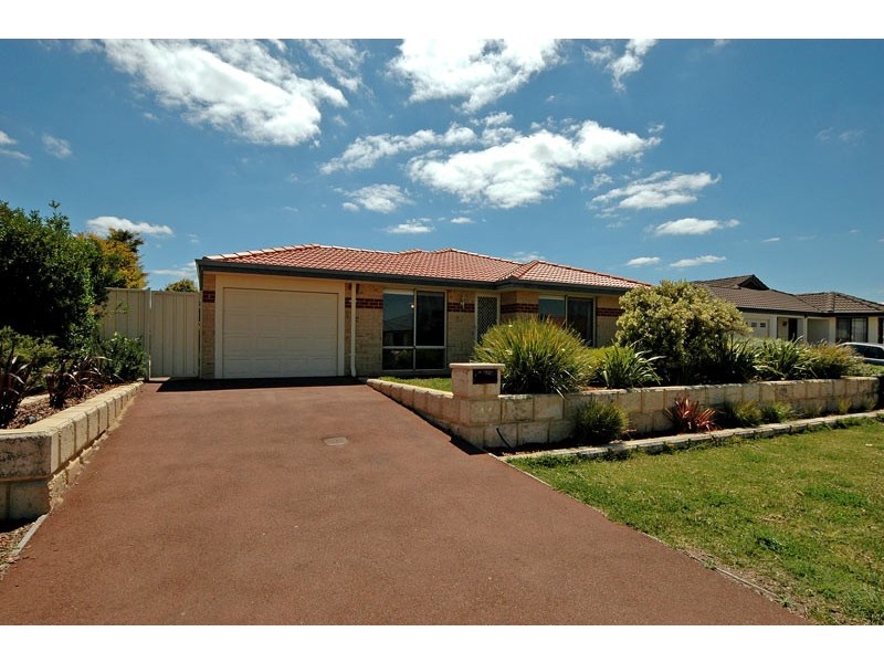 44 Gentle Circle, South Guildford WA 6055