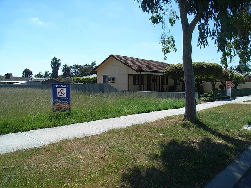 7 Kay Pl, Midland WA 6056