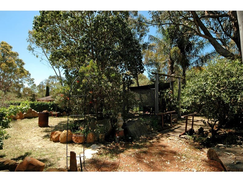 7 Verbena Ave, Darlington WA 6070