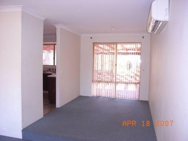 8 Hawk Court, High Wycombe WA 6057