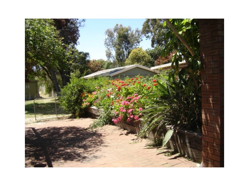 20 Busbhy Street, Midvale WA 6056