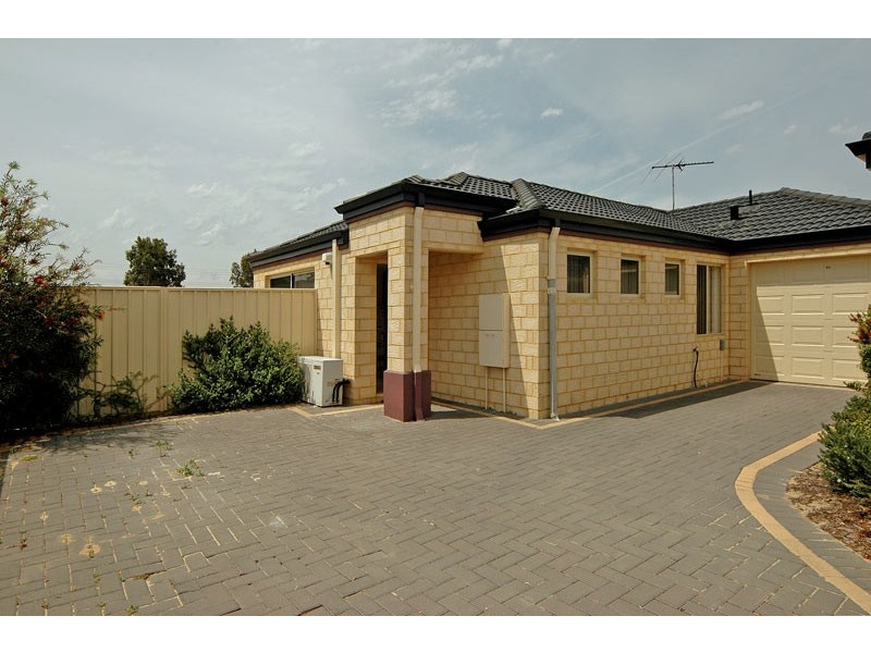 4/40 Margaret St, Midland WA 6056