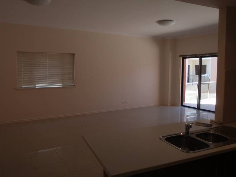 3/36 The Crescent, Midland WA 6056