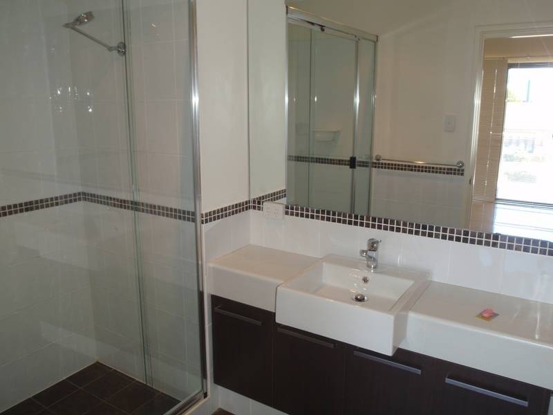 3/36 The Crescent, Midland WA 6056