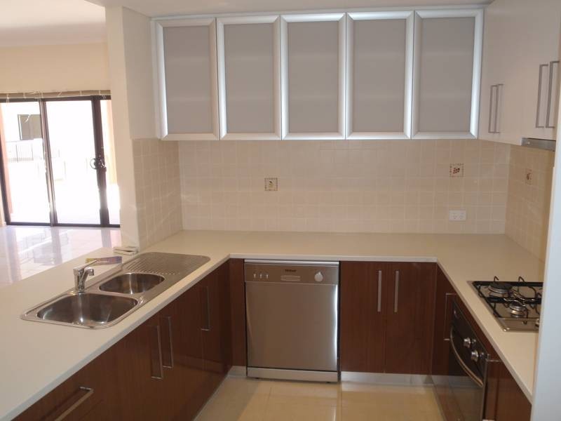 3/36 The Crescent, Midland WA 6056