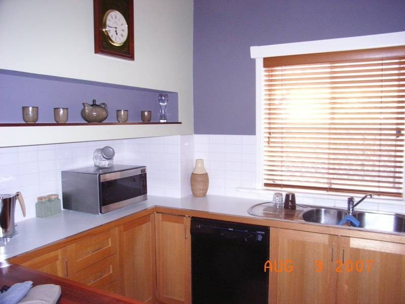 4 Crown Street, Rivervale WA 6103