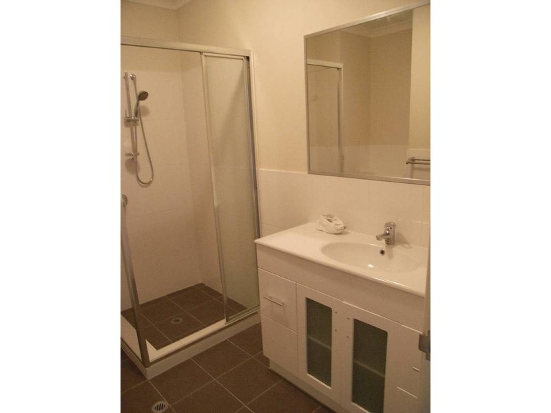 1/24 The Crescent, Midland WA 6056