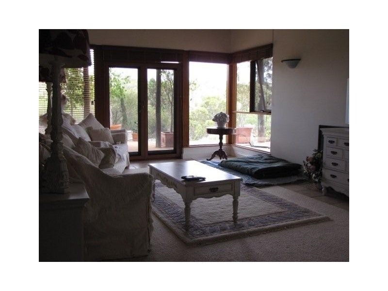 723 Berry Road, Gidgegannup WA 6083