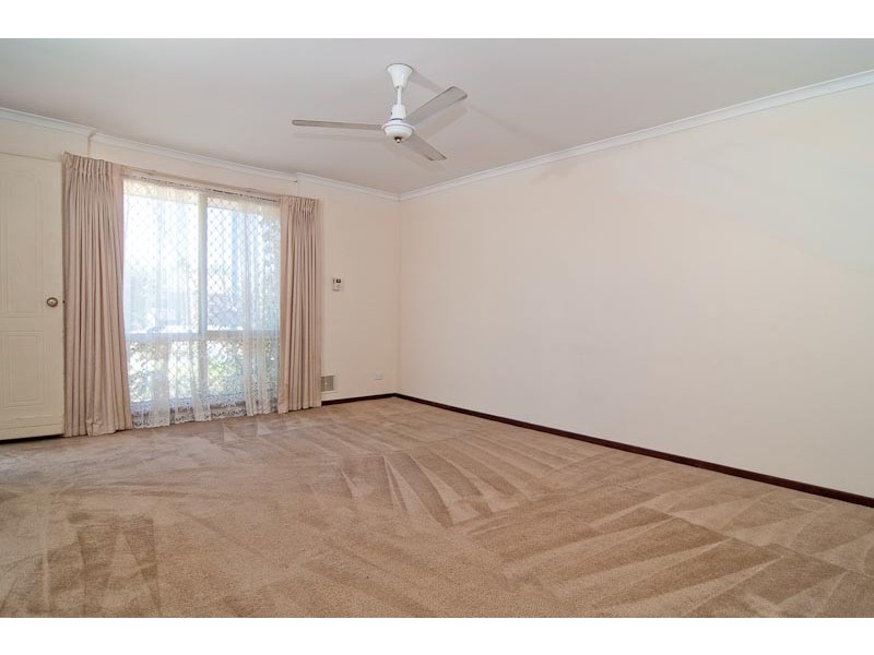 7B Hyde St, Midland WA 6056