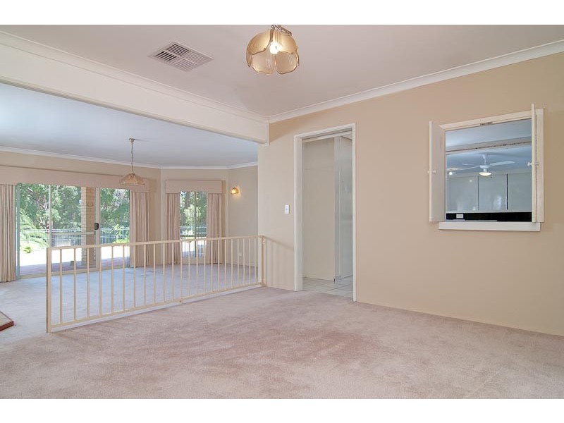 325 Stretch Rd, Mount Helena WA 6082