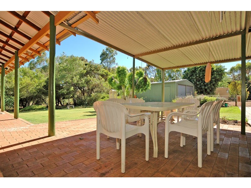 152 Dinsdale Rd, Gidgegannup WA 6083