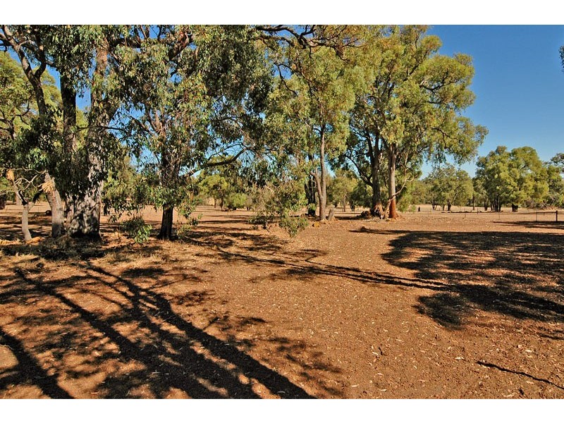 152 Dinsdale Rd, Gidgegannup WA 6083
