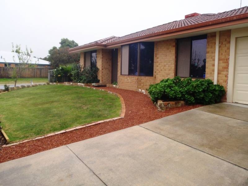 11 Lewis Jones Cross, Stratton WA 6056