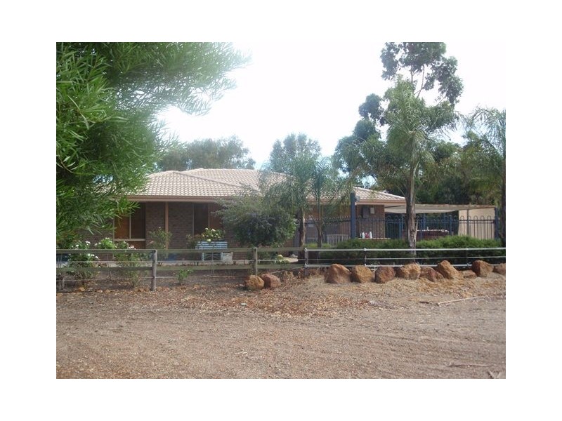 18 Hayes Court, Gidgegannup WA 6083