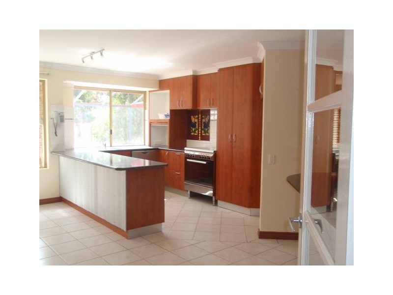 18 Hayes Court, Gidgegannup WA 6083