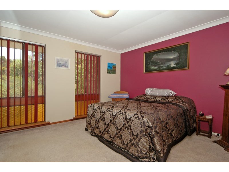 180 Thomas Rd, Glen Forrest WA 6071