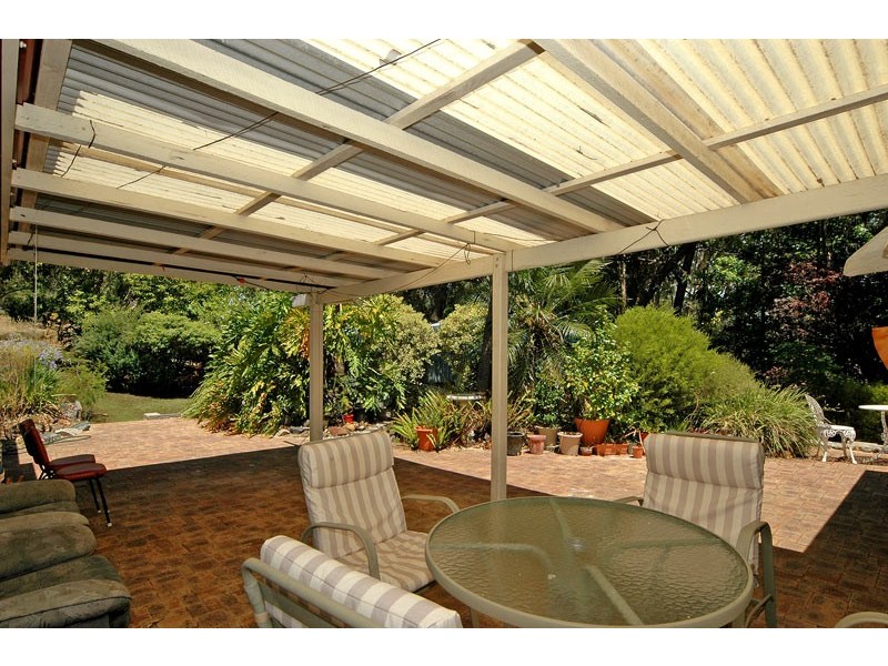 180 Thomas Rd, Glen Forrest WA 6071