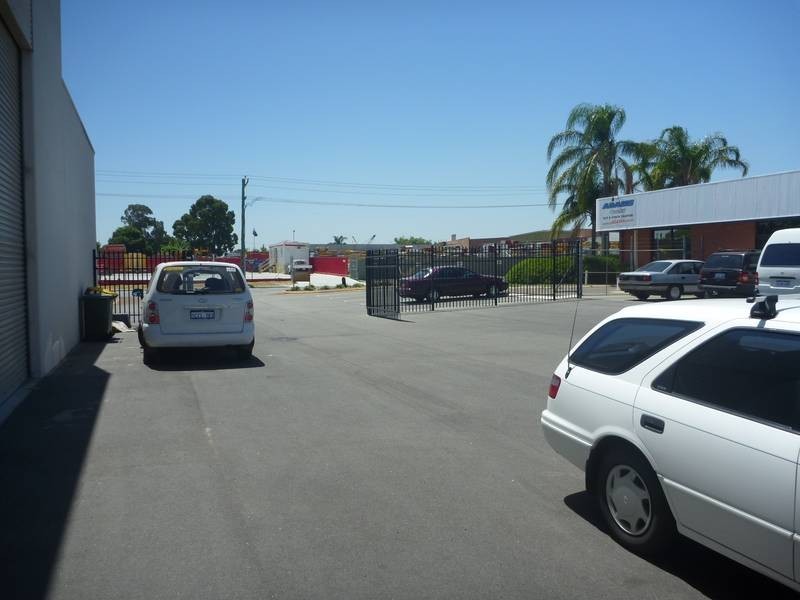 2/443 Great Eastern Hwy, Redcliffe WA 6104