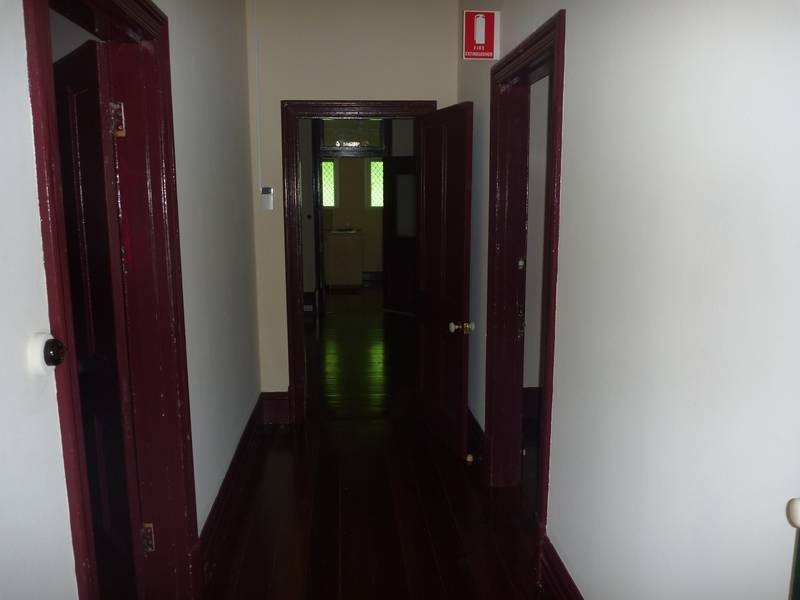 27 Spring Park Road, Midland WA 6056
