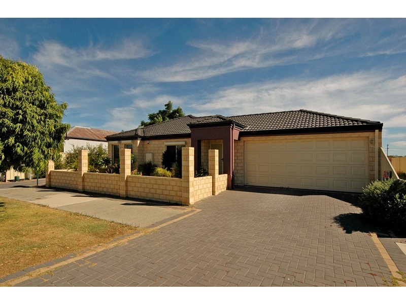1/40 Margaret St, Midland WA 6056