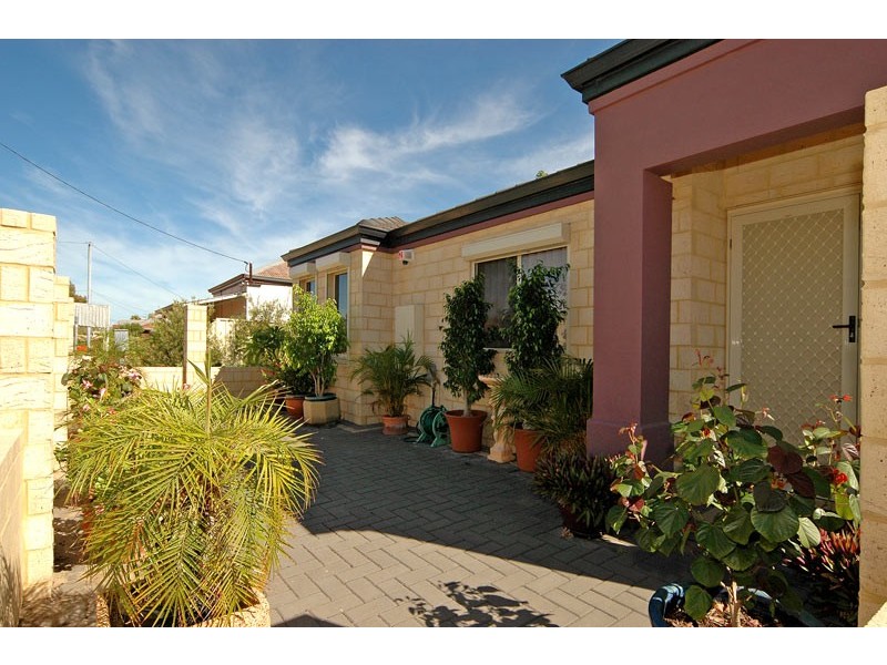 1/40 Margaret St, Midland WA 6056
