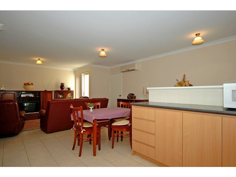 1/40 Margaret St, Midland WA 6056