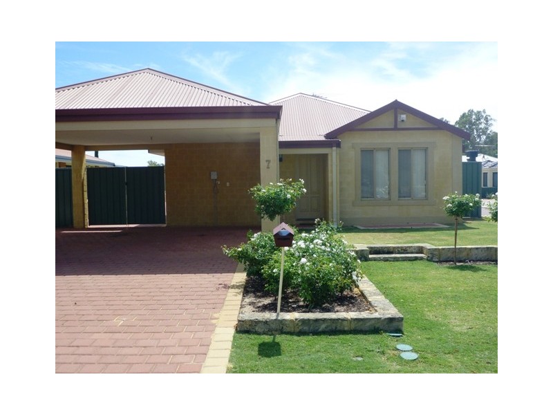 7 Cupania Court, Jane Brook WA 6056