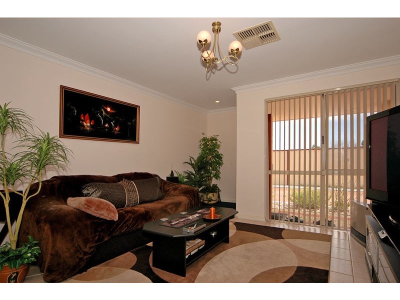 6/30 John St, Midland WA 6056