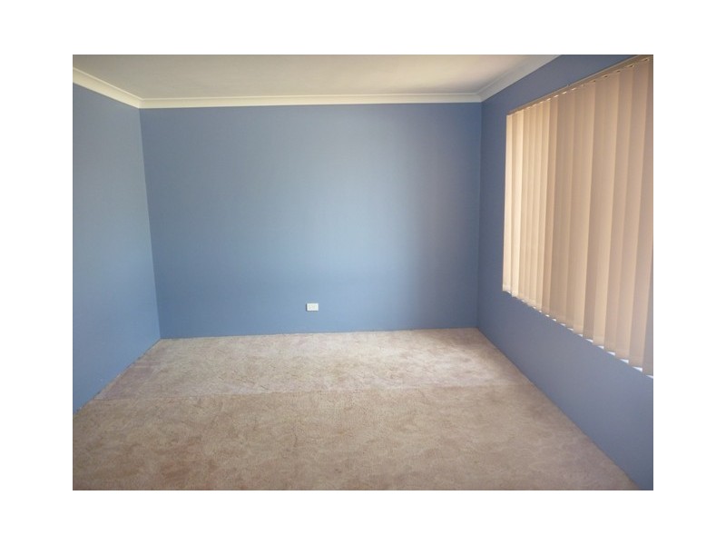 4 Kenton Mews, Midvale WA 6056