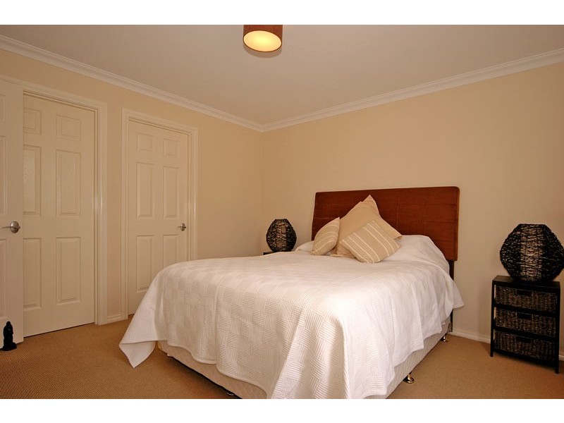 24 Bayley St, Woodbridge WA 6056