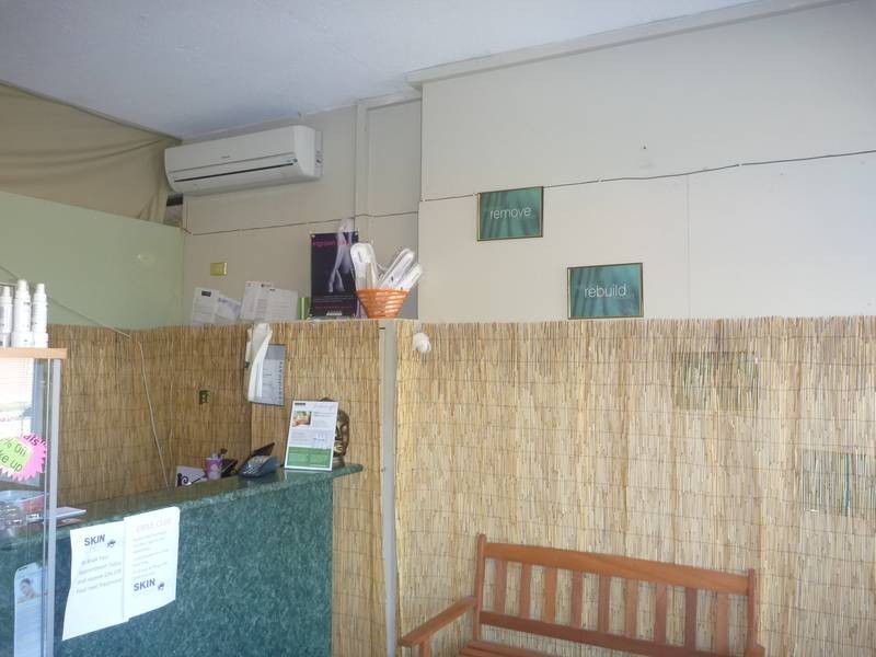 4/16 The Avenue, Midland WA 6056