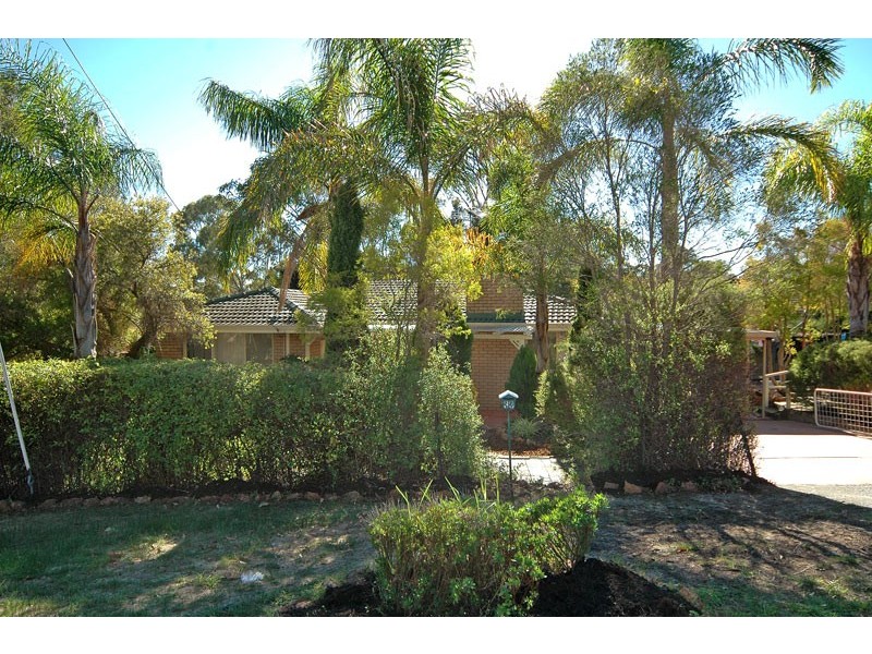 33 Cara Road, Greenmount WA 6056