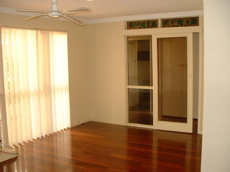 33 Cara Road, Greenmount WA 6056