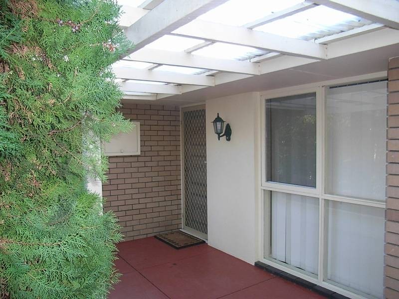 33 Cara Road, Greenmount WA 6056