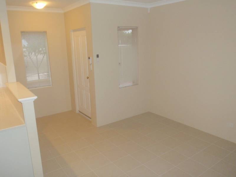 3/32 North Street, Midland WA 6056