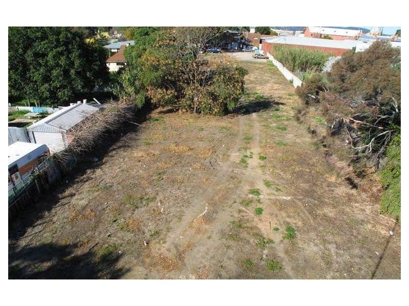 8 William Street, Midland WA 6056