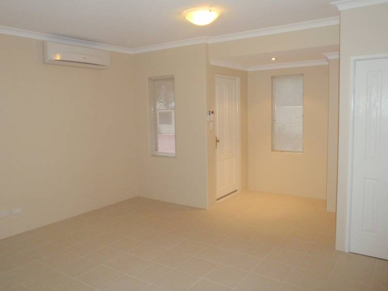 4/32 North Street, Midland WA 6056