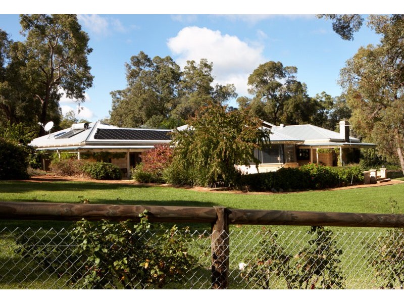 198 Burgess Road, Gidgegannup WA 6083
