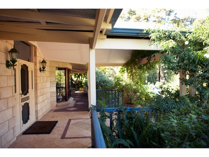 198 Burgess Road, Gidgegannup WA 6083