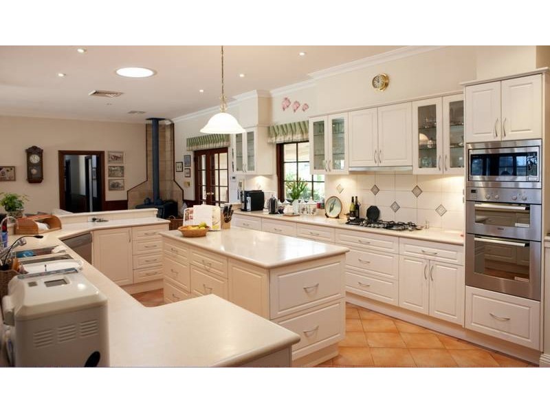 198 Burgess Road, Gidgegannup WA 6083