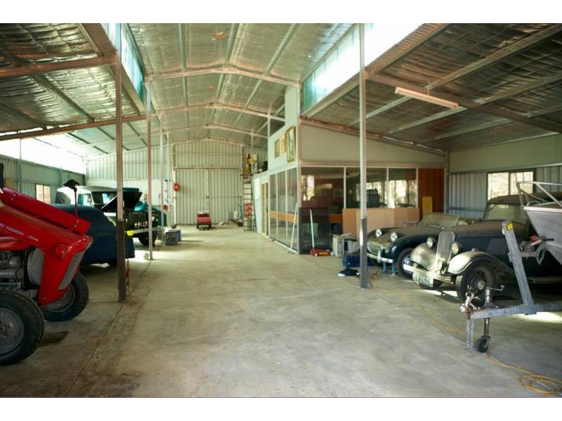 198 Burgess Road, Gidgegannup WA 6083