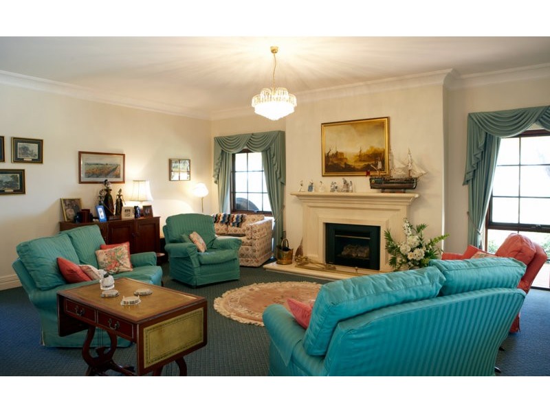 198 Burgess Road, Gidgegannup WA 6083