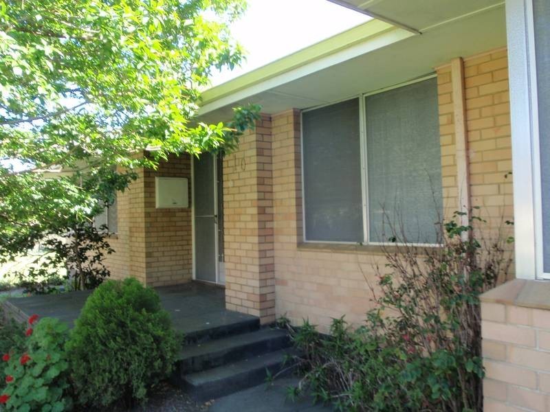 10 Kingsley Drive, South Guildford WA 6055