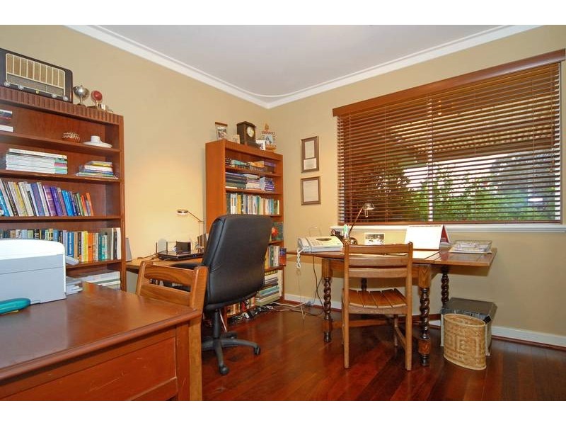 10 Carstairs Road, Darlington WA 6070