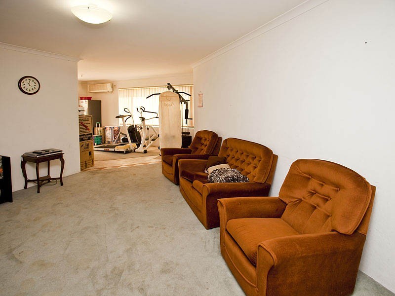 41 Cupello Drive, Swan View WA 6056