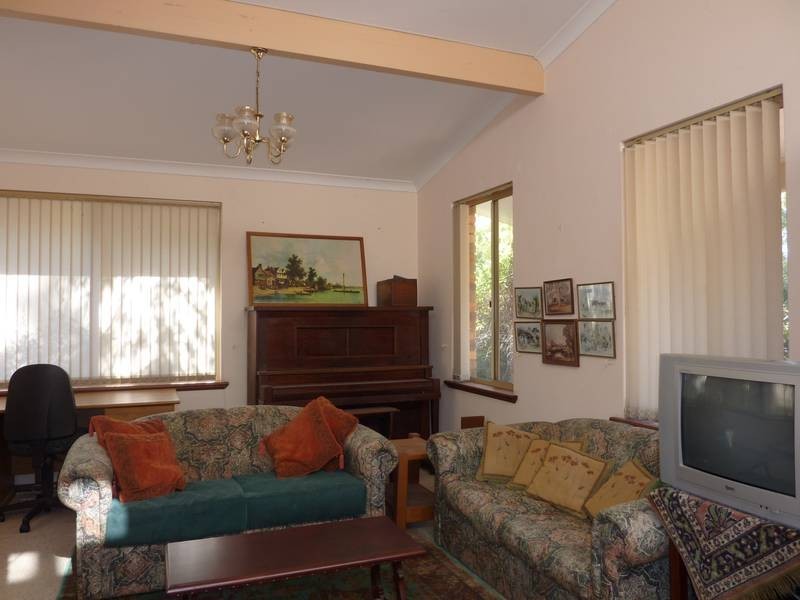 248 Reen Road, Gidgegannup WA 6083